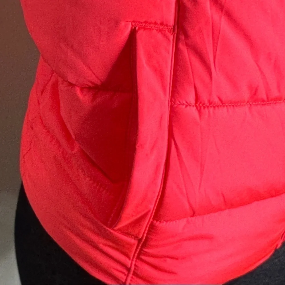 Converse bright pink puffer vest XL
